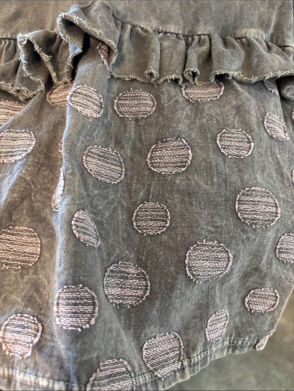 Women's Gray Ruffle Wide-Leg Pants - Picture 5 of 6